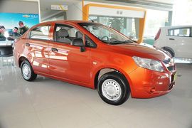 2013款雪佛兰赛欧三厢1.2手动时尚版