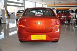 2013款雪佛兰赛欧三厢1.2手动时尚版