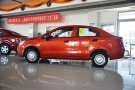 2013款雪佛兰赛欧三厢1.2手动时尚版