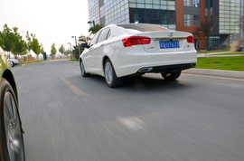 2013款北汽绅宝2.3T豪华版深测