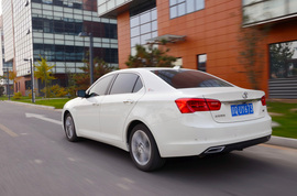 2013款北汽绅宝2.3T豪华版深测