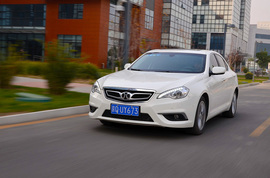 2013款北汽绅宝2.3T豪华版深测