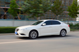 2013款北汽绅宝2.3T豪华版深测