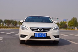 2013款北汽绅宝2.3T豪华版深测