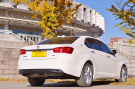 2013款北汽绅宝2.3T豪华版深测