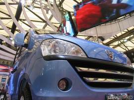 2009上海车展哈飞路尊小霸王实拍