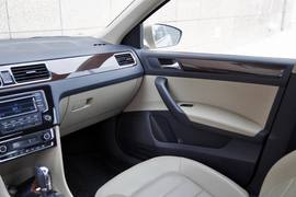 2013款上海大众全新桑塔纳1.6L自动静态体验实拍