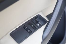 2013款上海大众全新桑塔纳1.6L自动静态体验实拍