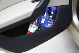 2013款上海大众全新桑塔纳1.6L自动静态体验实拍