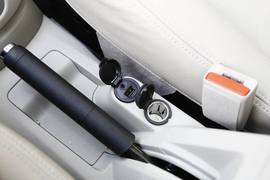 2014款东风雪铁龙全新爱丽舍1.6L自动静态体验实拍