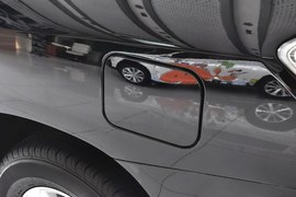 2013款丰田汉兰达2.7L两驱紫金版