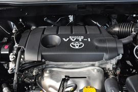 2013款丰田汉兰达2.7L两驱紫金版