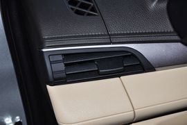2014款丰田威驰1.3L自动智尚版