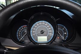 2014款丰田威驰1.3L自动智尚版