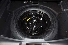2014款Jeep指南者2.4L四驱豪华版