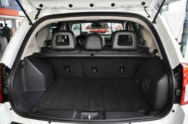 2014款Jeep指南者2.4L四驱豪华版