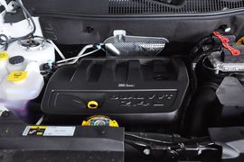 2014款Jeep指南者2.4L四驱豪华版