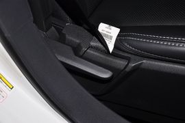 2014款Jeep指南者2.4L四驱豪华版