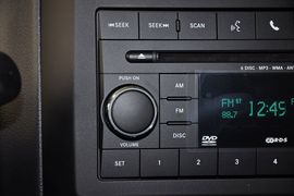 2014款Jeep指南者2.4L四驱豪华版