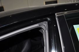 2013款起亚凯尊2.4L商务天窗版