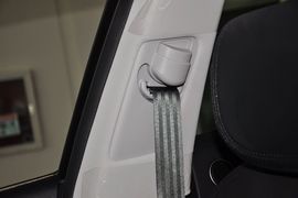 2013款起亚凯尊2.4L商务天窗版