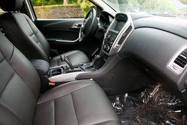 2013款江铃驭胜S350试驾活动实拍