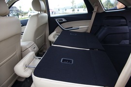 2013款江铃驭胜S350试驾活动实拍