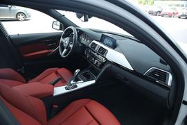 2017款宝马330i
