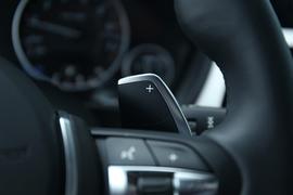 2017款宝马330i