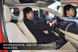 2014款丰田威驰到店实拍图解