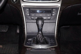 2013款长安睿骋1.8T