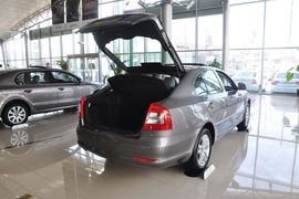 2014款斯柯达明锐1.6L手动逸俊版
