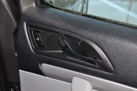 2014款斯柯达明锐1.6L手动逸俊版