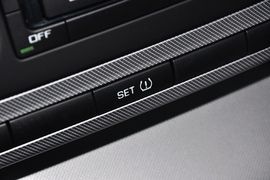 2014款斯柯达明锐1.6L手动逸俊版