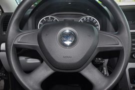 2014款斯柯达明锐1.6L手动逸俊版