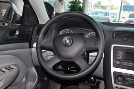 2014款斯柯达明锐1.6L手动逸俊版