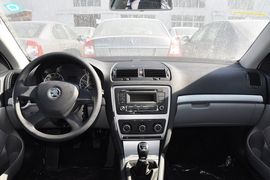 2014款斯柯达明锐1.6L手动逸俊版