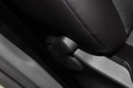 2013款全新桑塔纳1.6L手动豪华版