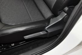2013款全新桑塔纳1.6L手动豪华版