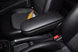 2013款全新桑塔纳1.6L手动豪华版