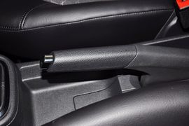 2013款全新桑塔纳1.6L手动豪华版