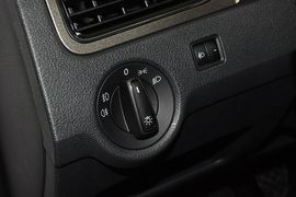 2013款全新桑塔纳1.6L手动豪华版