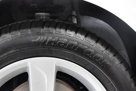 2013款全新桑塔纳1.6L手动豪华版