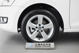 2013款全新桑塔纳1.6L手动豪华版