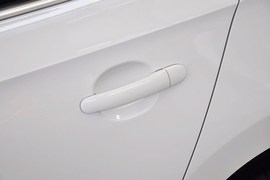 2013款全新桑塔纳1.6L手动豪华版