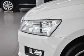 2013款全新桑塔纳1.6L手动豪华版