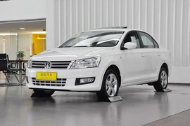 2013款全新桑塔纳1.6L手动豪华版