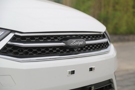 2017款众泰SR7