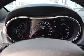  2014款Jeep大切诺基3.0L手自一体舒享导航版