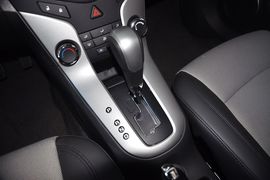 2013款雪佛兰科鲁兹1.8L